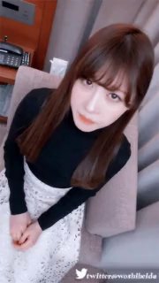 鹿鼎记 张卫健超级碰碰碰碰成人免费视频9总全国探花约了个苗条身材黑衣妹子，脱掉衣服舔奶口交上位骑乘大力猛操
